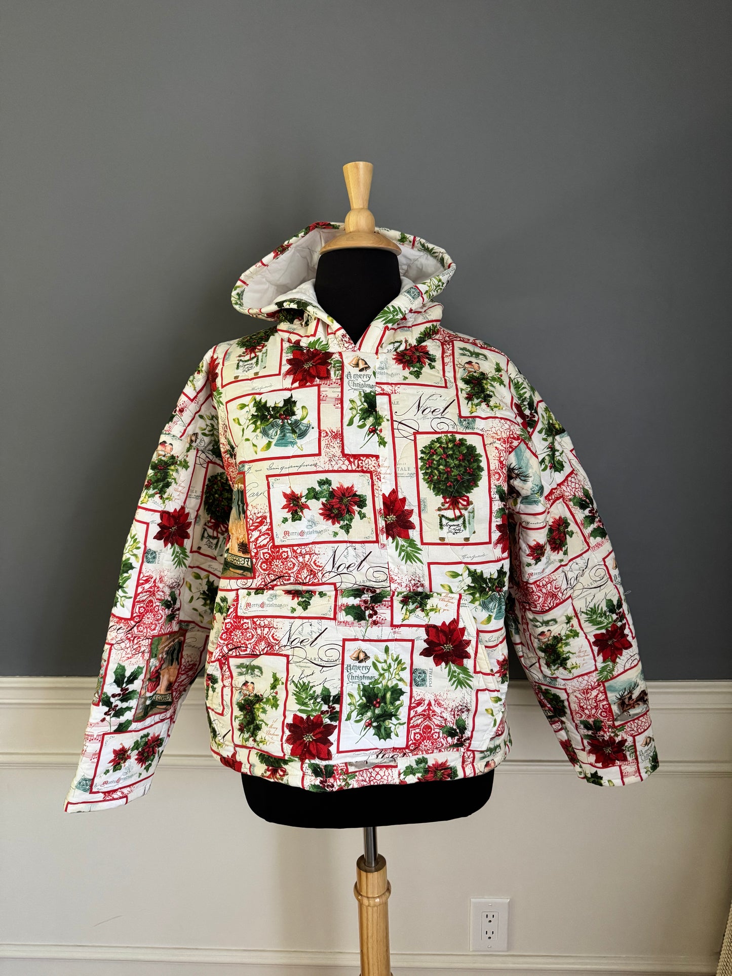 Christmas Quilt Hoodie   A7