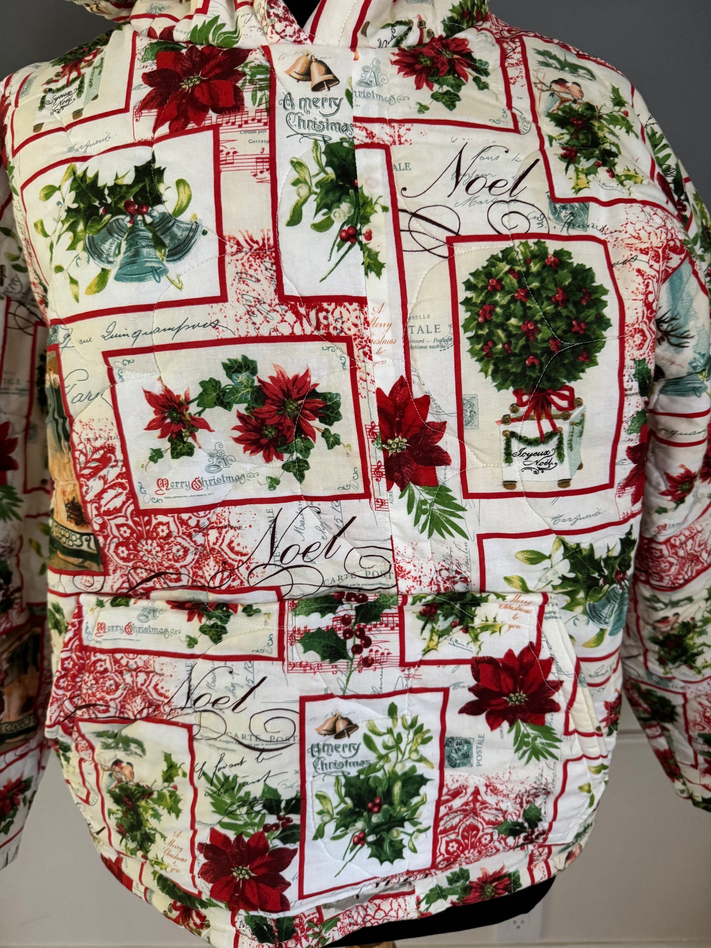 Christmas Quilt Hoodie   A7